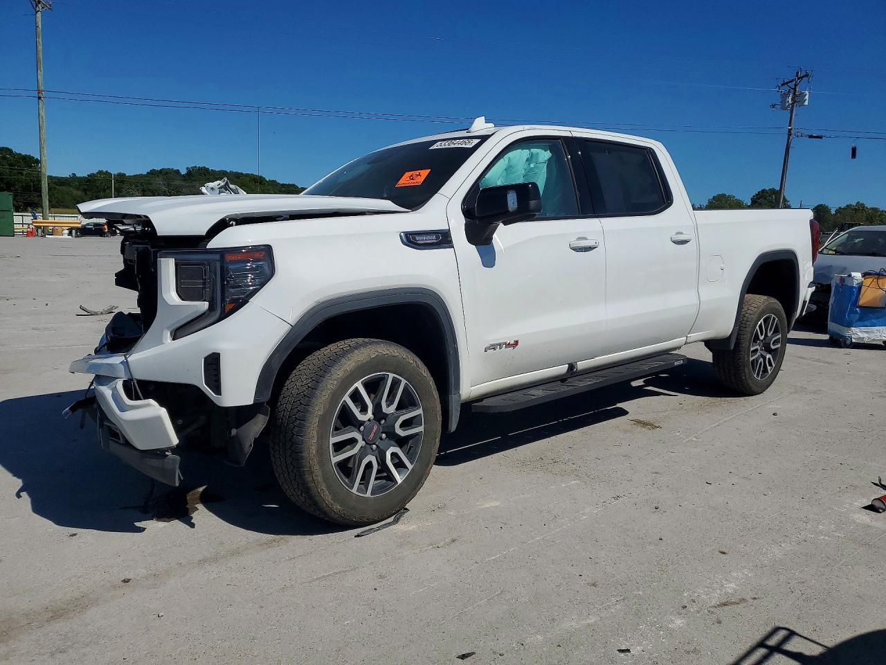 2023 GMC Sierra