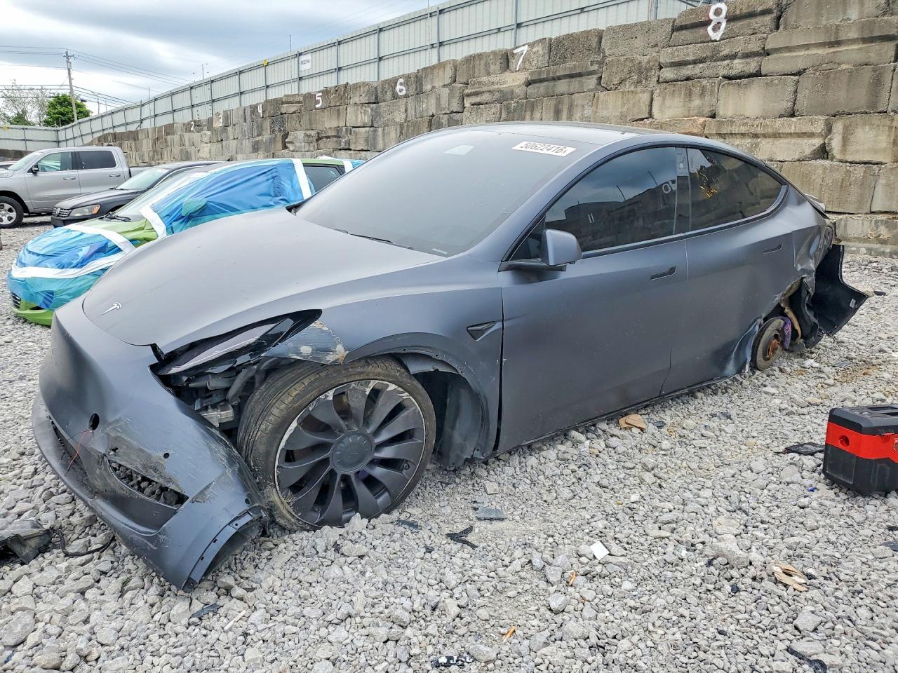 2020 TESLA MODEL Y