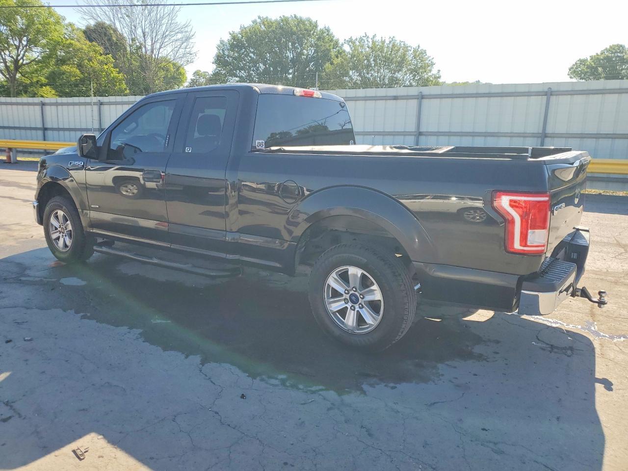 2015 FORD F-150