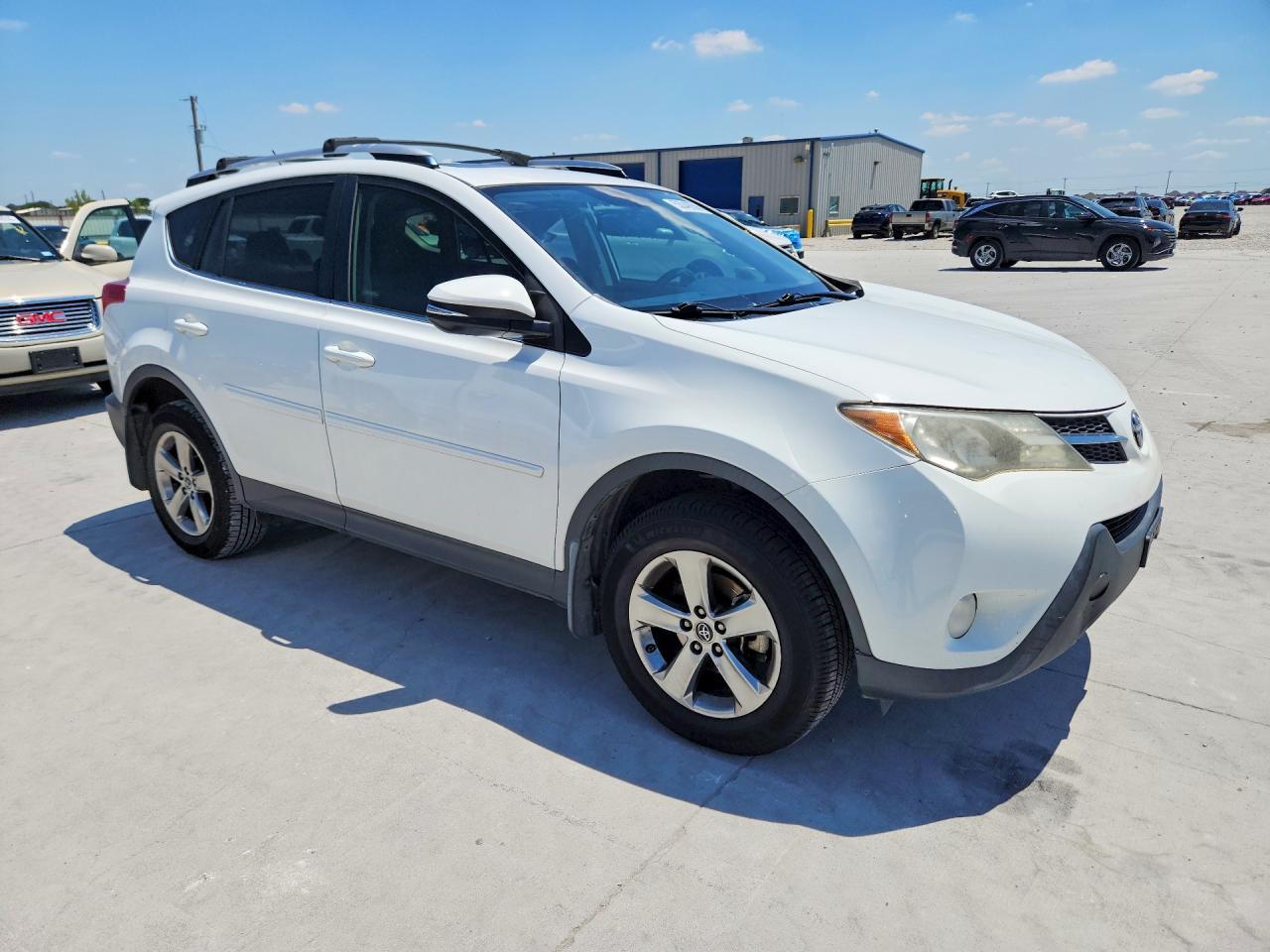2015 TOYOTA RAV4