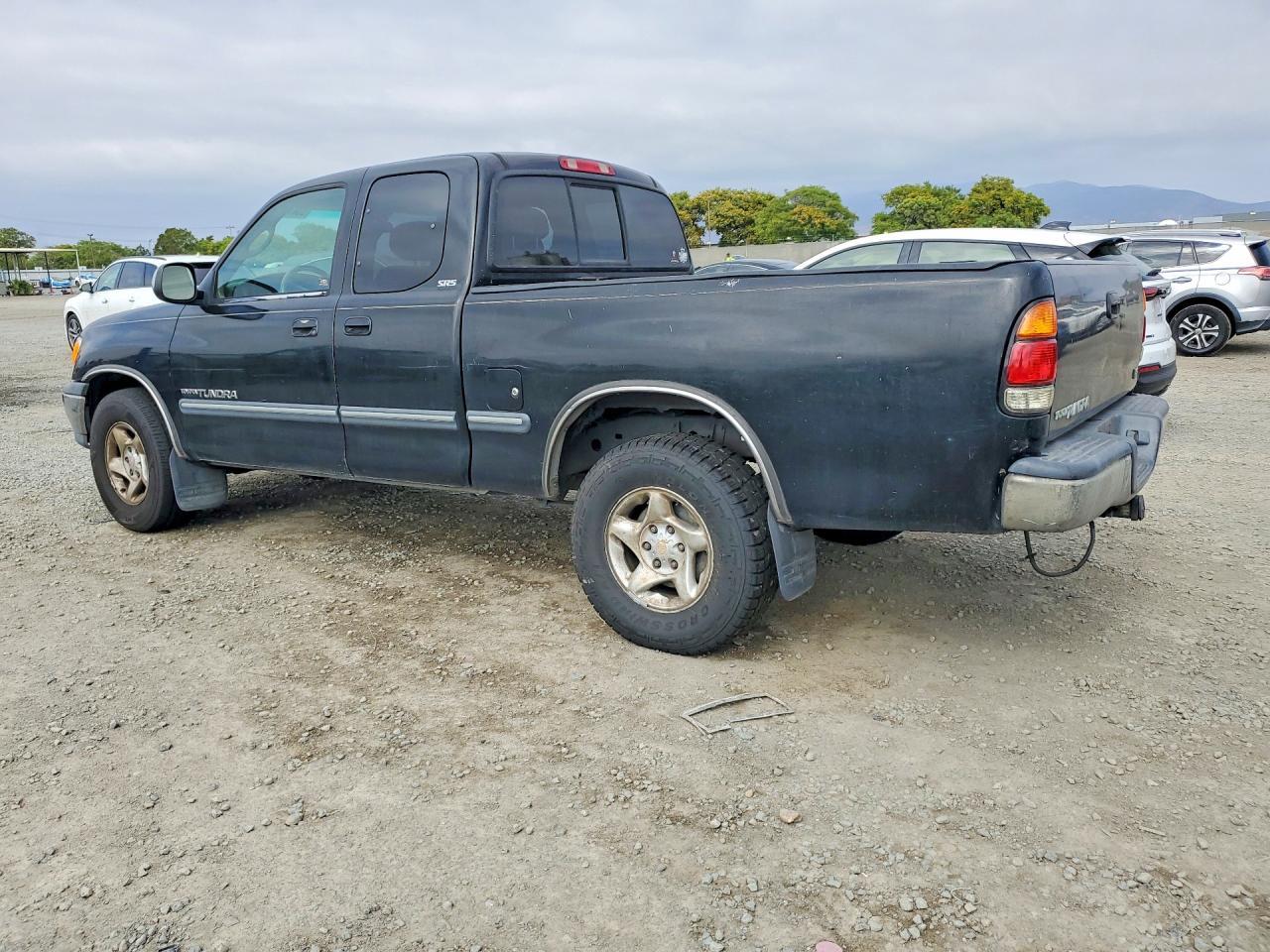 2000 TOYOTA TUNDRA
