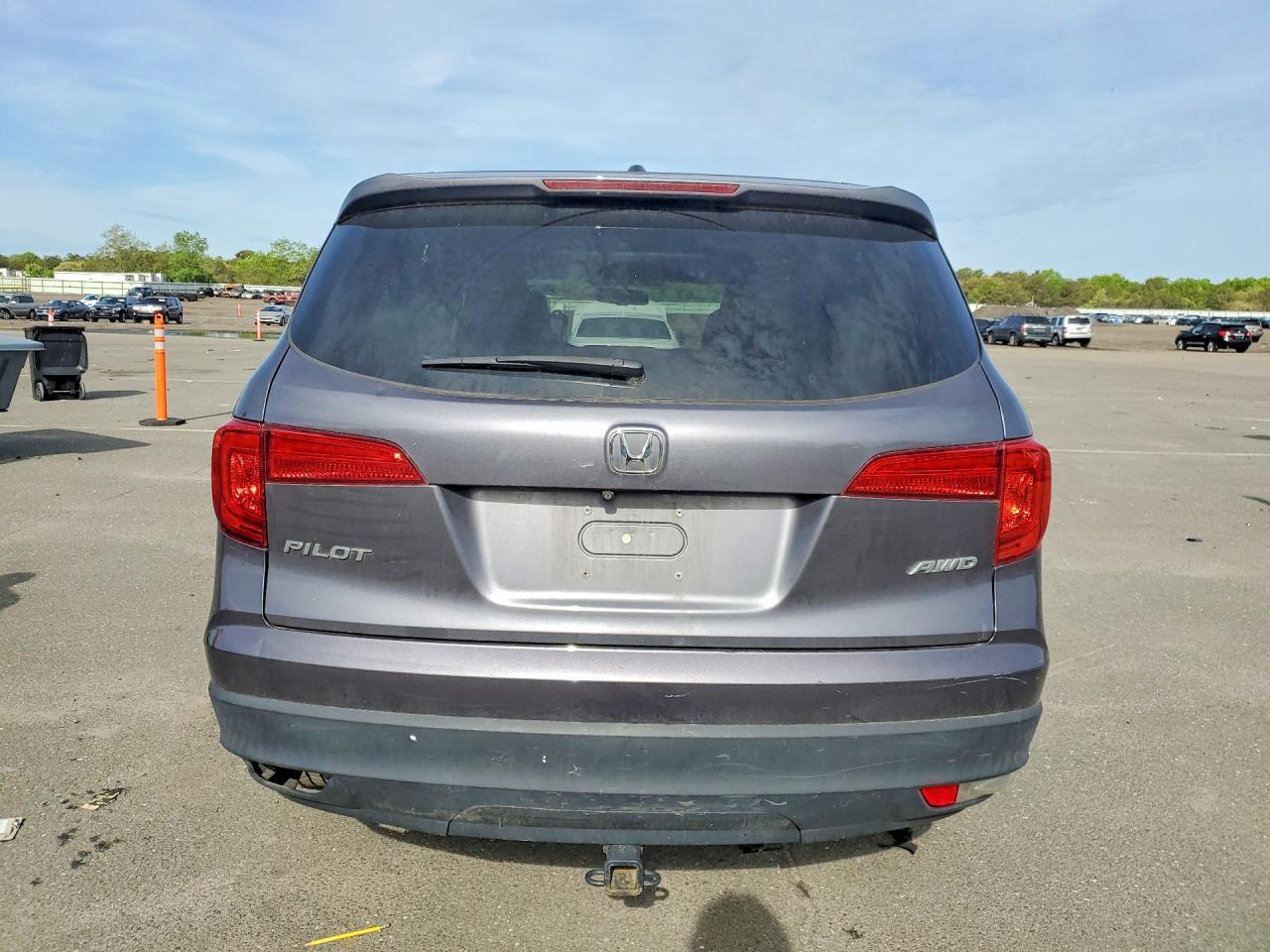 2017 HONDA PILOT