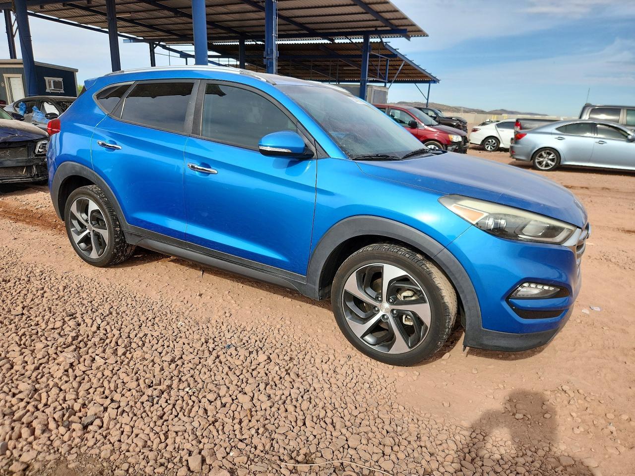 2016 HYUNDAI TUCSON