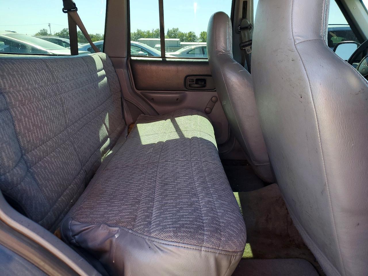 1997 JEEP CHEROKEE