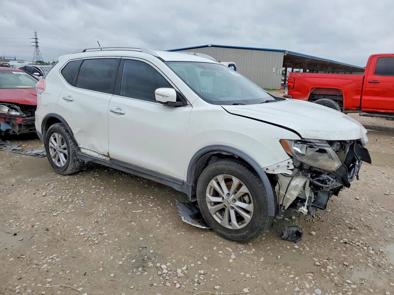2015 NISSAN ROGUE
