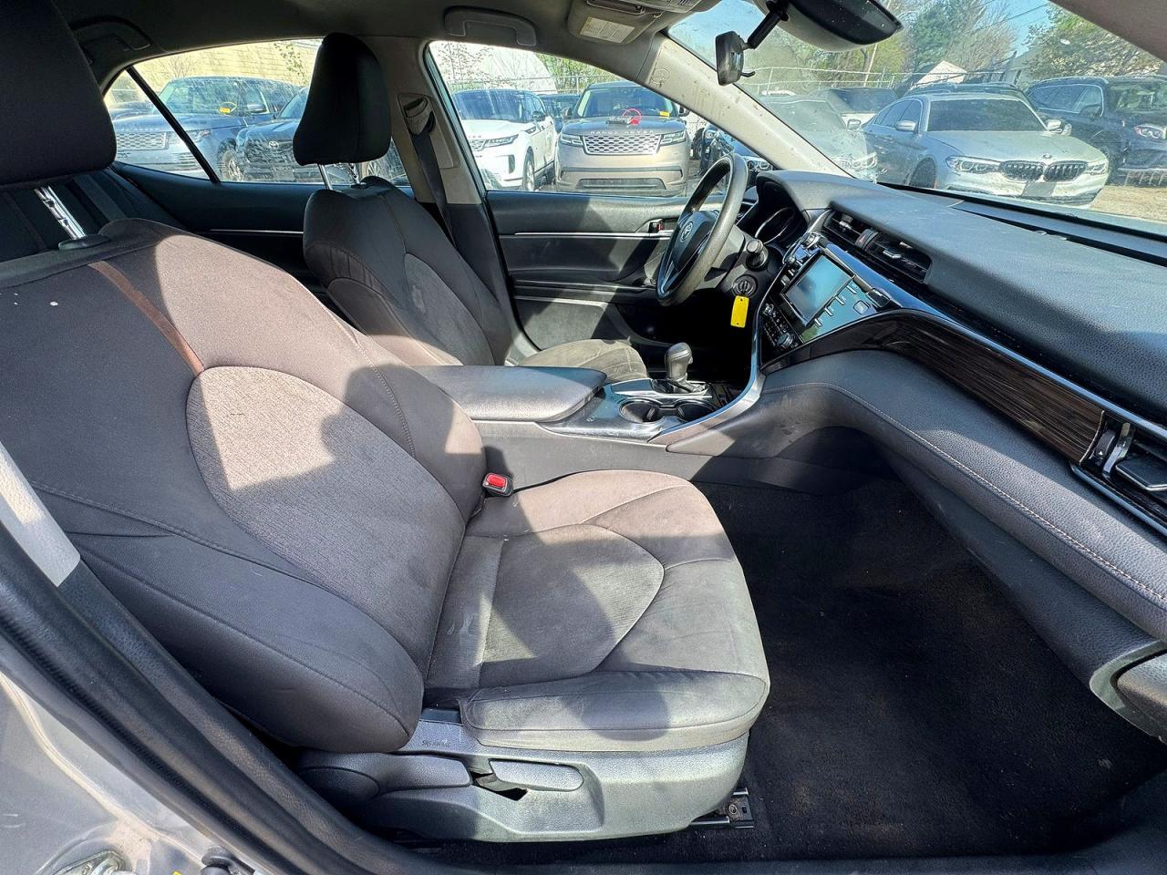 2019 TOYOTA CAMRY