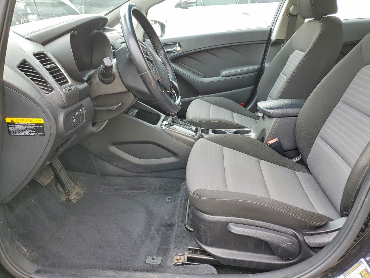 2017 KIA FORTE