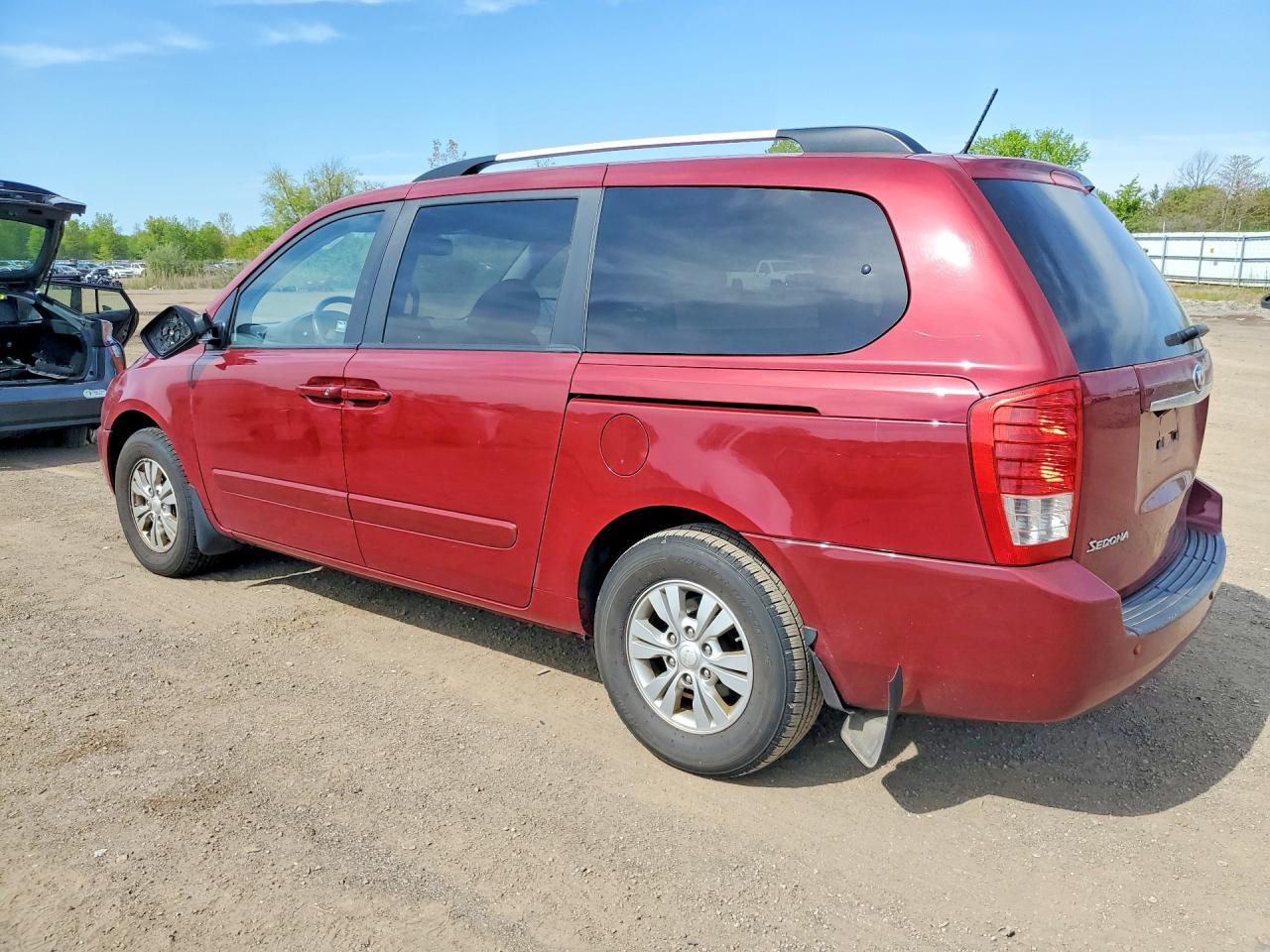 2012 KIA SEDONA