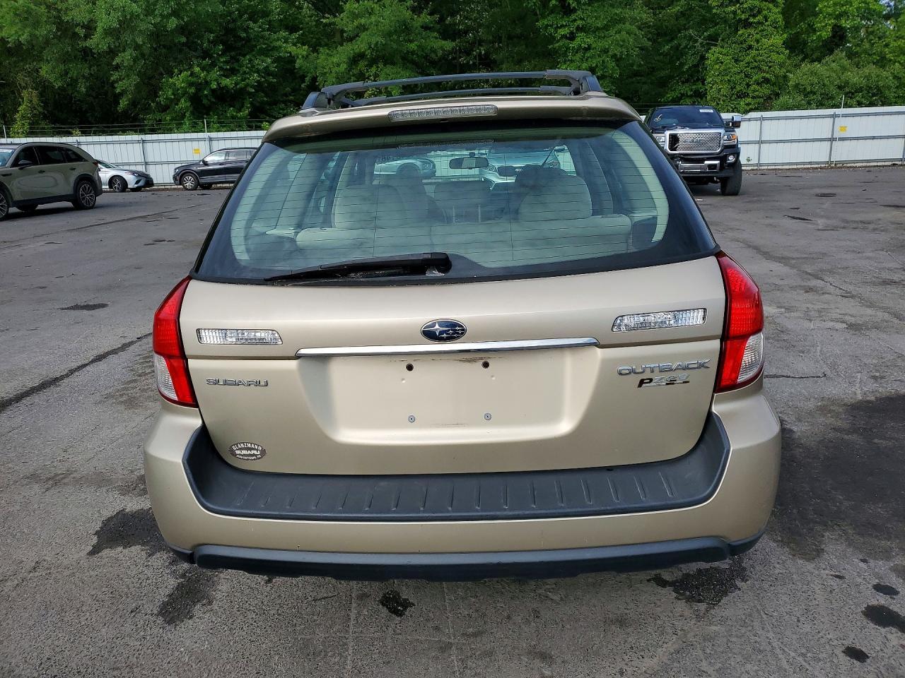 2009 SUBARU Outback