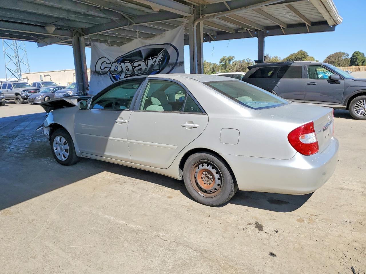 2004 TOYOTA CAMRY