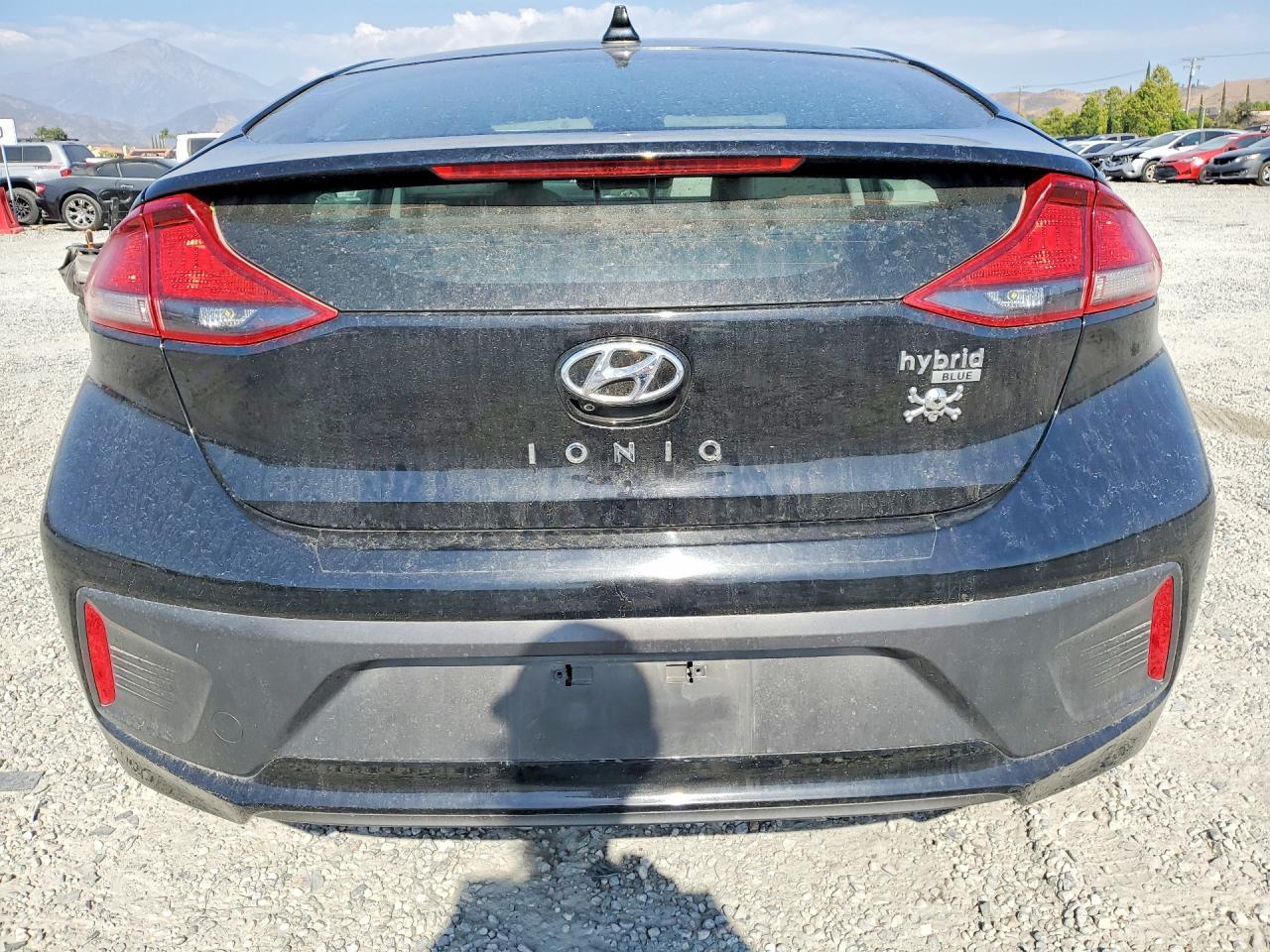 2017 HYUNDAI Ioniq