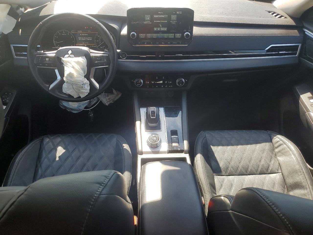 2022 MITSUBISHI outlander