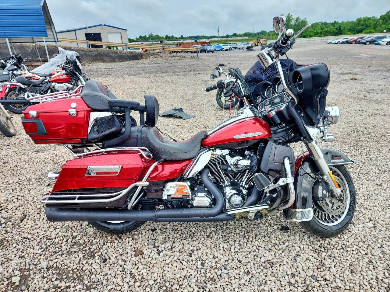 2013 HARLEY-DAVIDSON FLHTK
