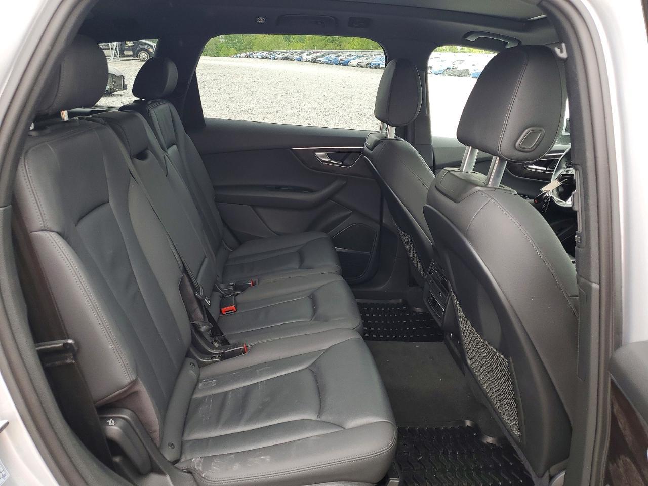 2021 AUDI Q7