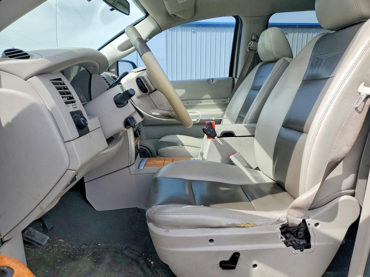 2008 CHRYSLER Aspen