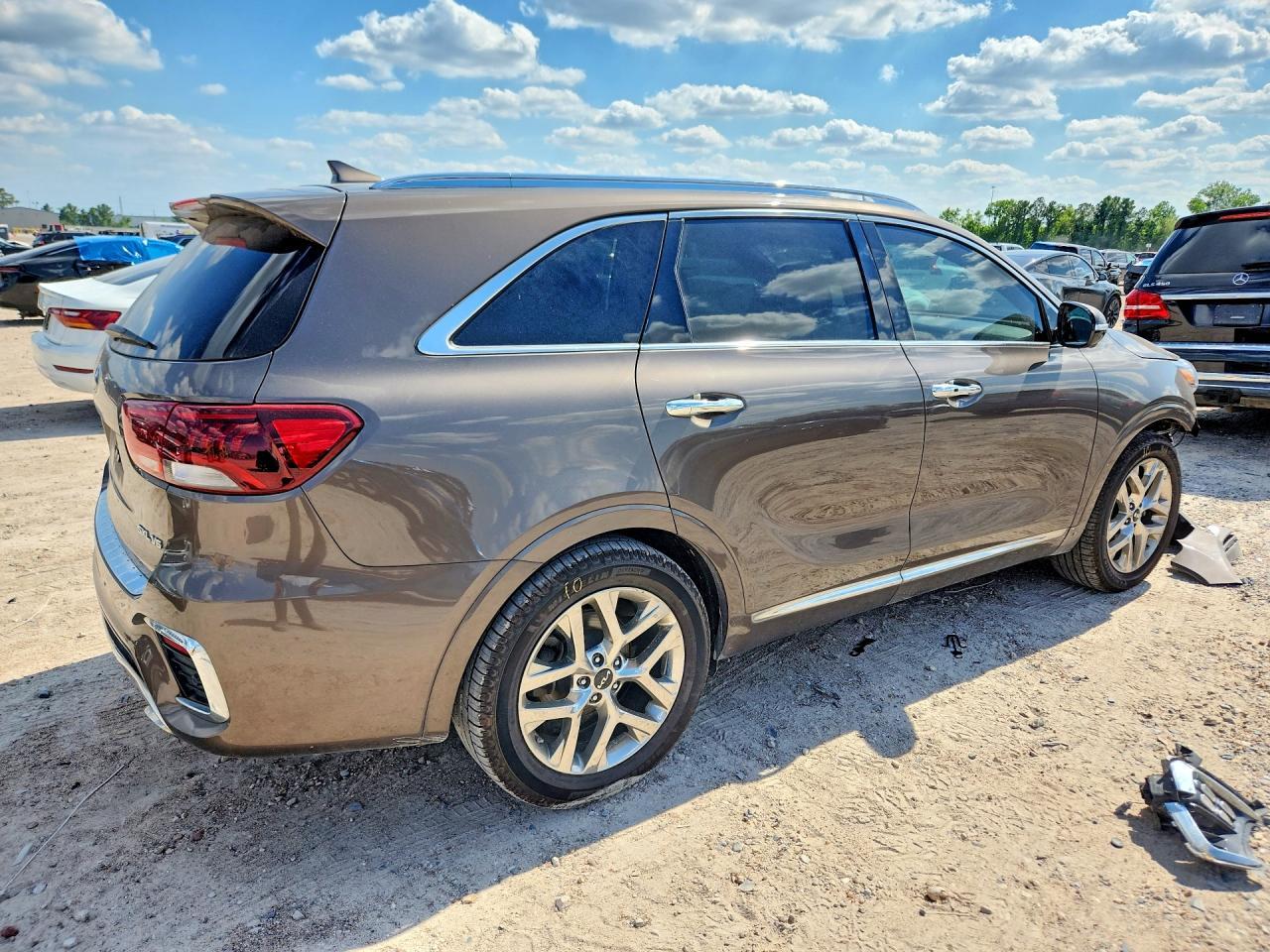 2019 KIA SORENTO