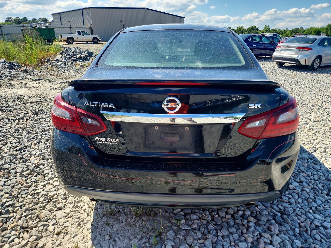 2017 NISSAN ALTIMA
