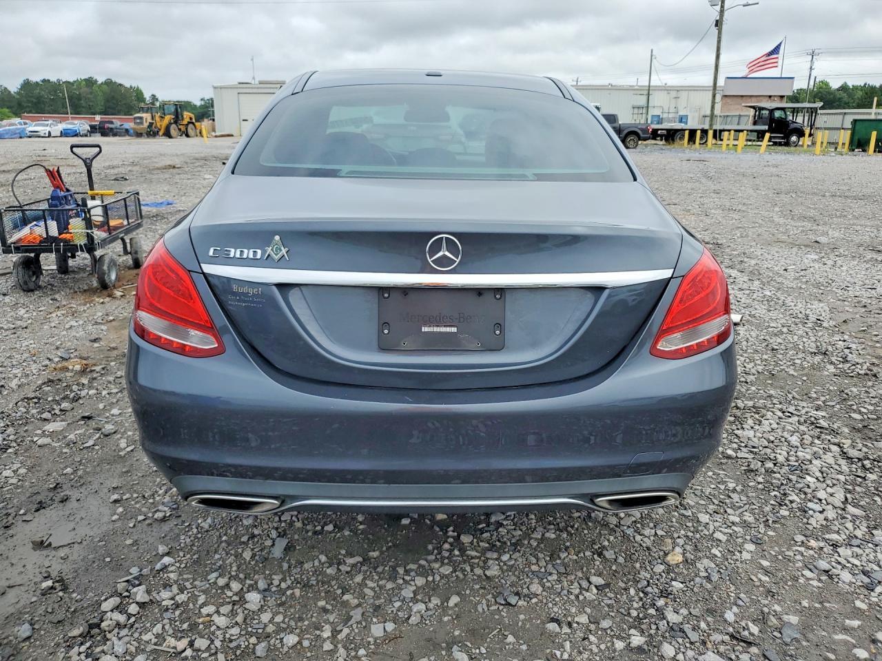 2016 MERCEDES-BENZ C-CLASS