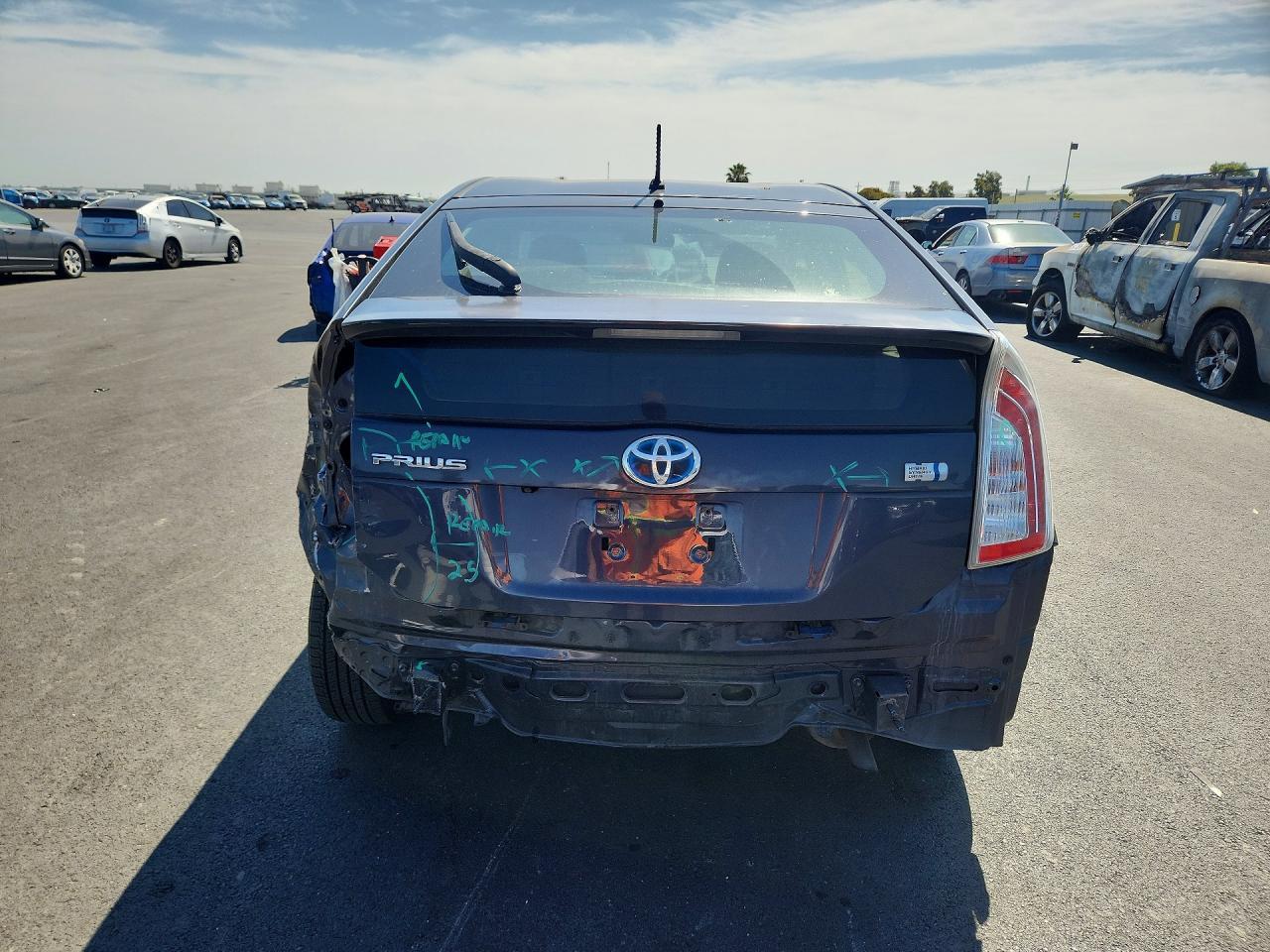 2015 TOYOTA PRIUS