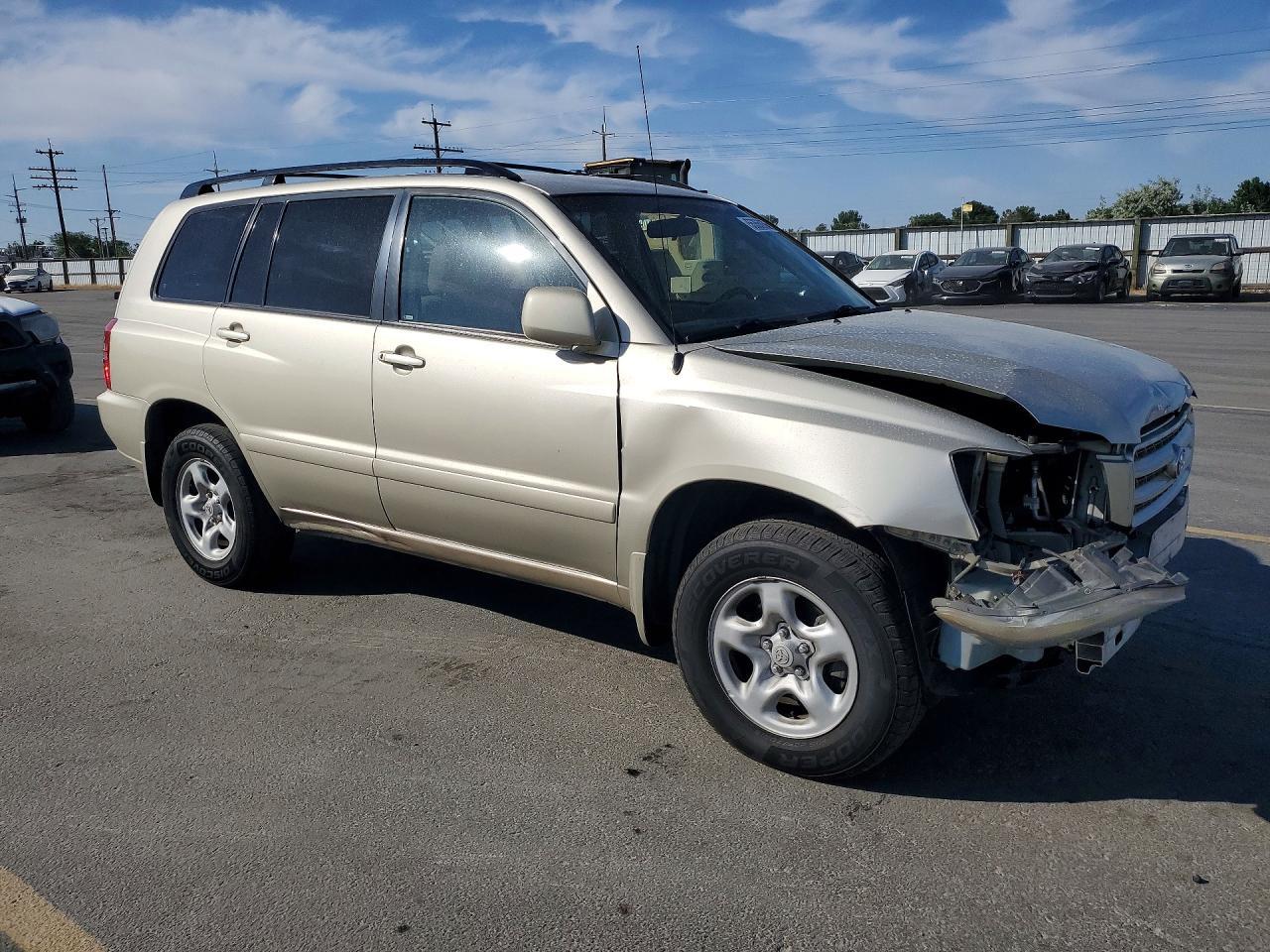 2002 TOYOTA HIGHLANDER