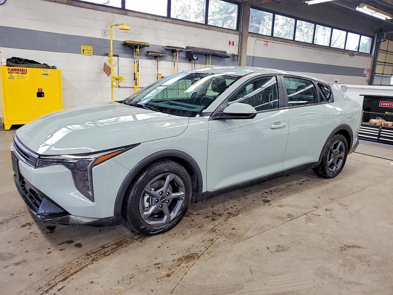 2026 KIA K4