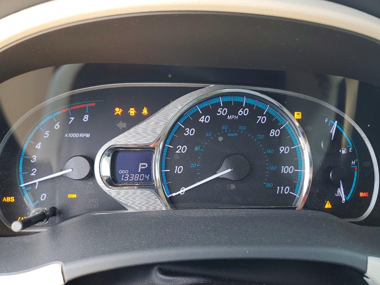 2014 TOYOTA SIENNA
