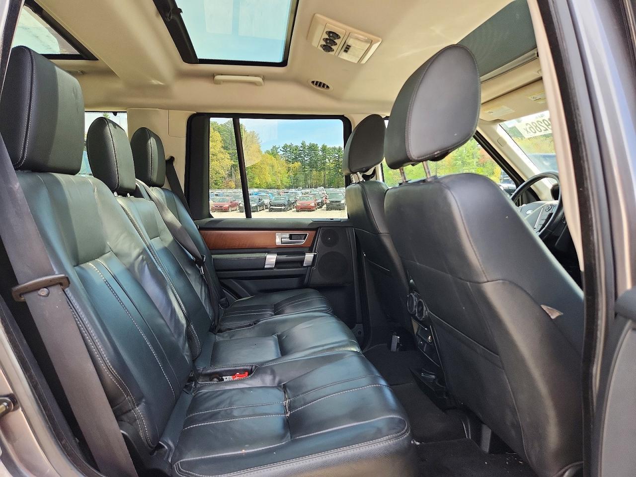 2016 LAND ROVER LR4