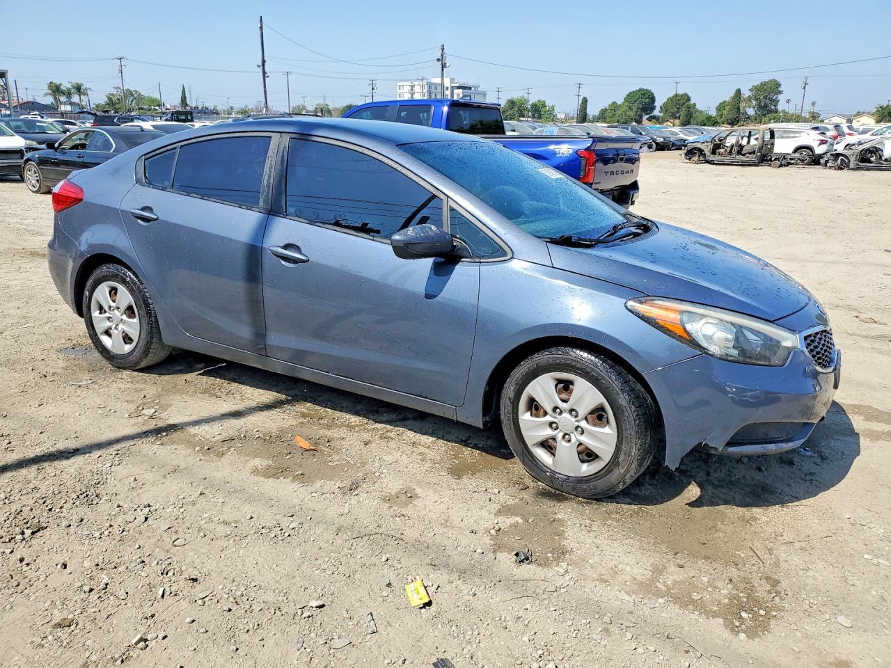 2016 KIA FORTE