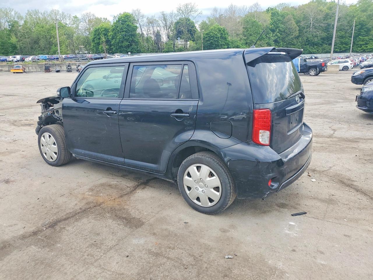 2014 SCION xB