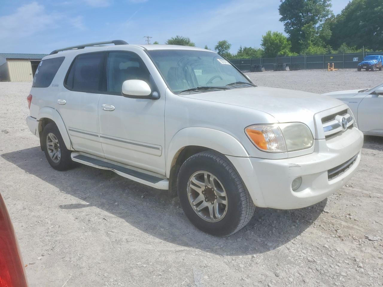2005 TOYOTA Sequoia