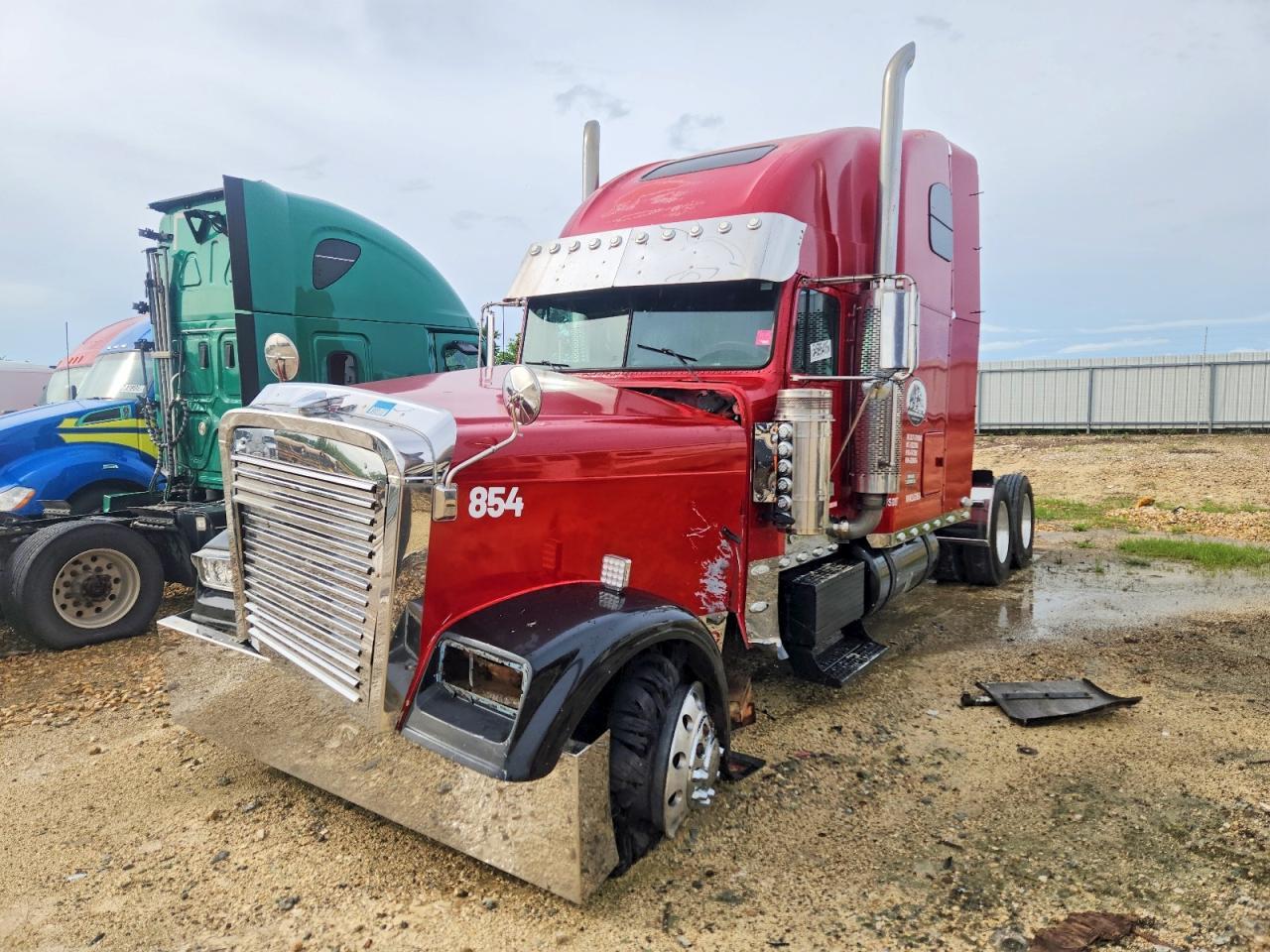 2002 FREIGHTLINER Fld120