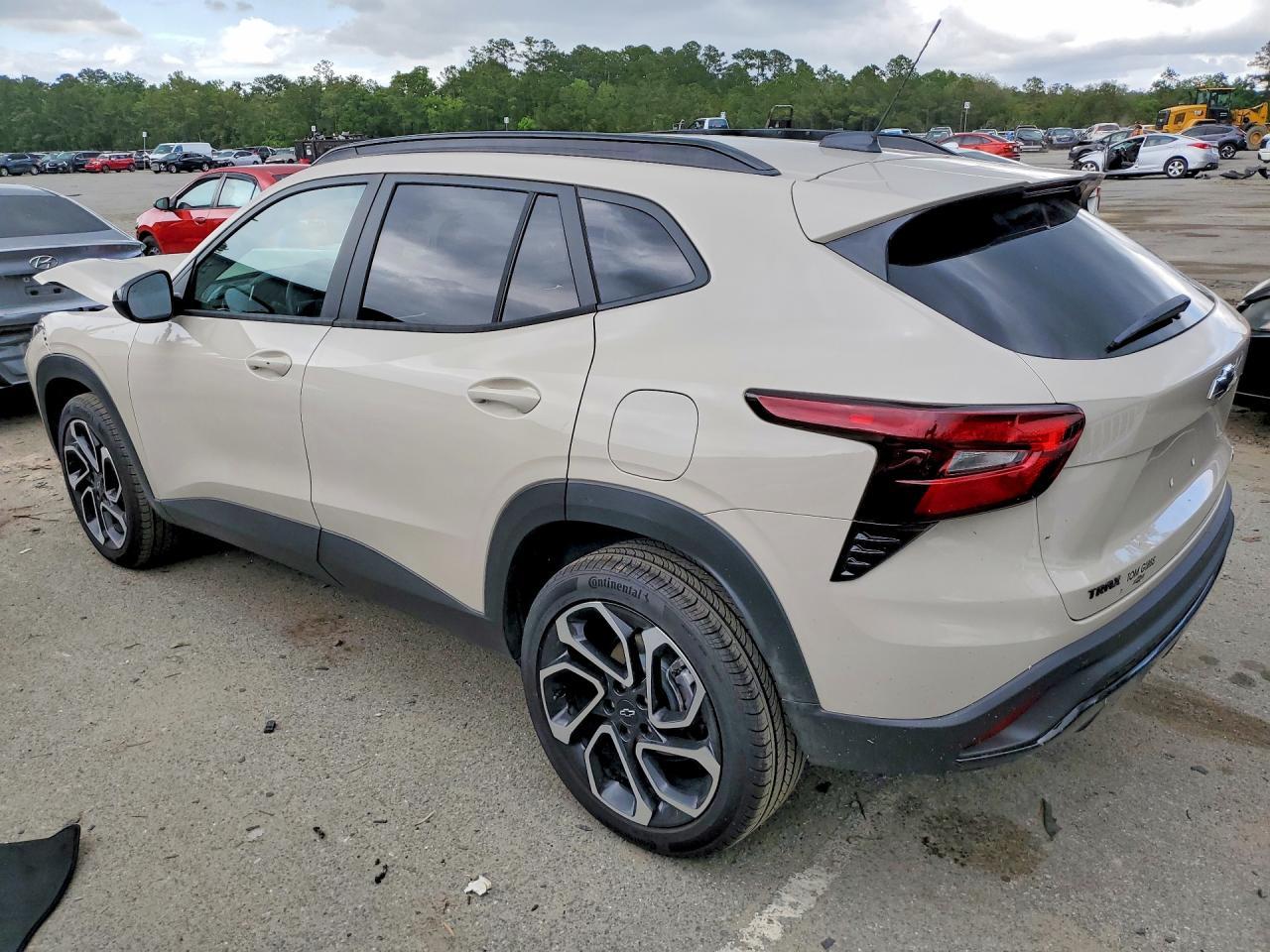 2026 CHEVROLET TRAX