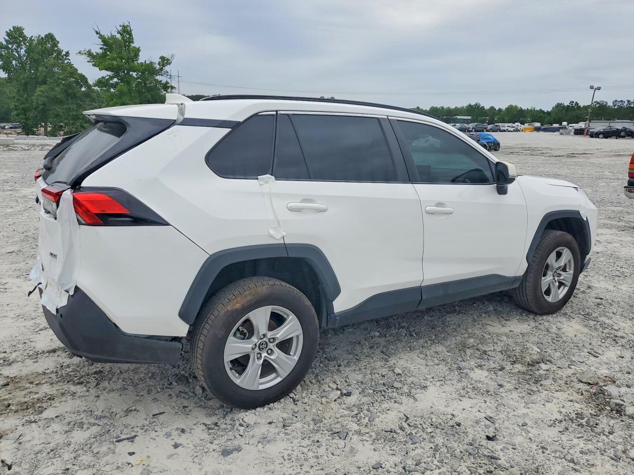 2020 TOYOTA RAV4