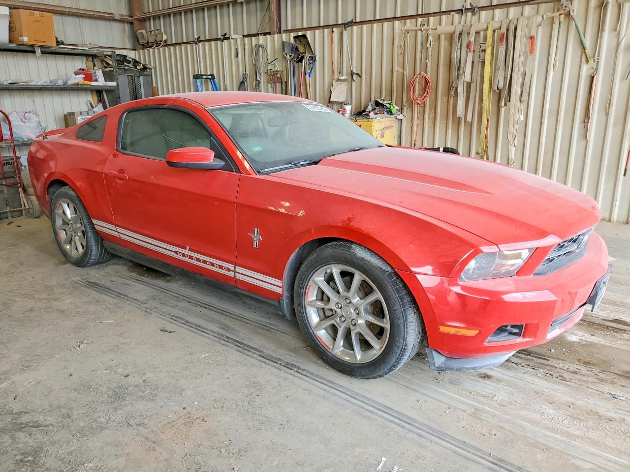 2011 FORD MUSTANG