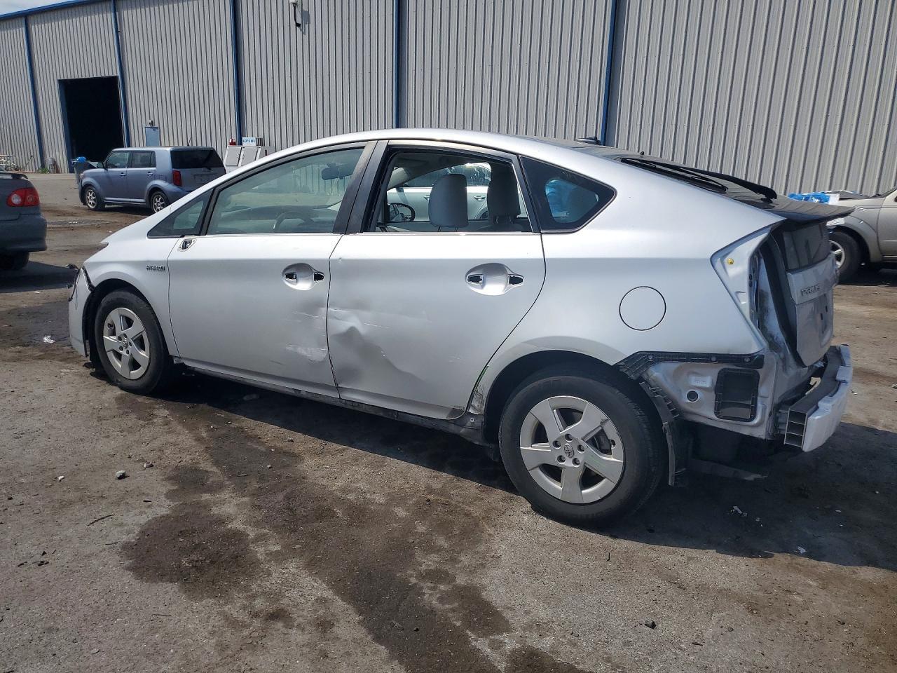 2011 TOYOTA PRIUS
