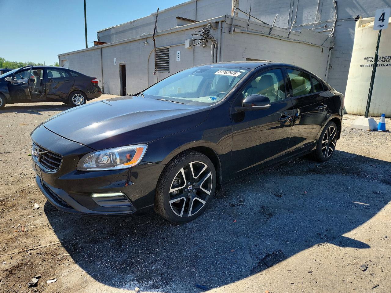 2018 VOLVO S60