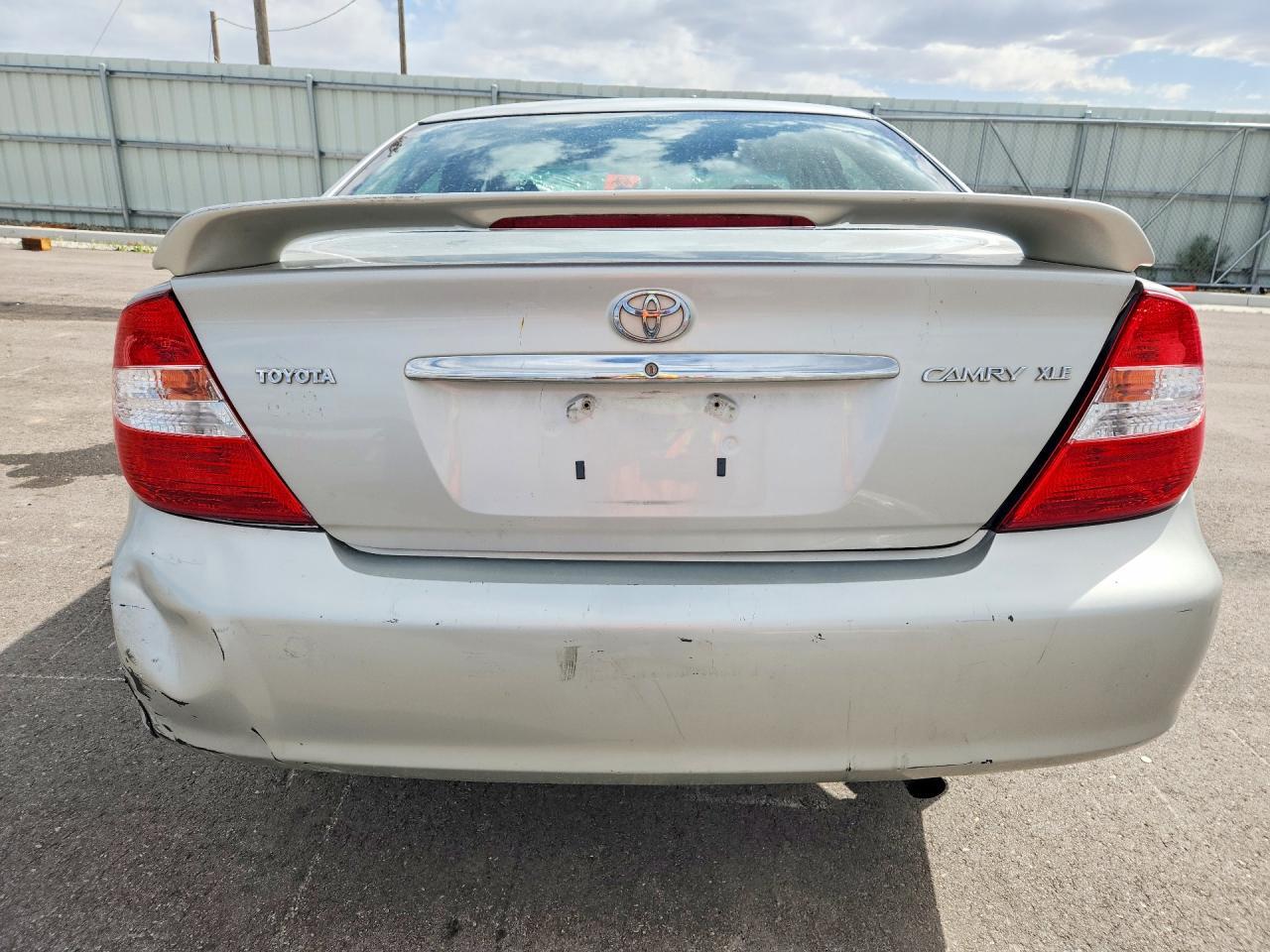 2004 TOYOTA CAMRY
