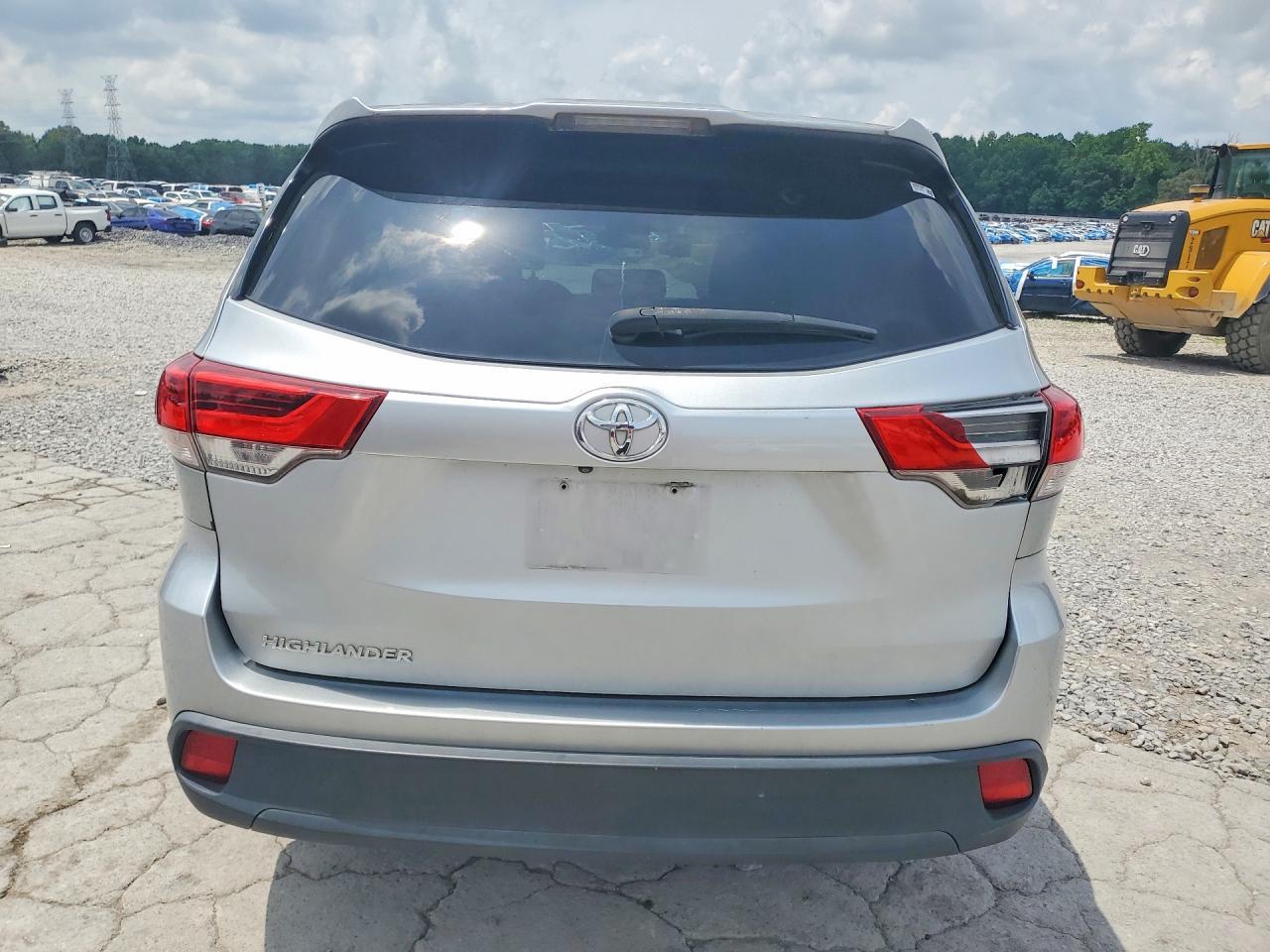 2019 TOYOTA HIGHLANDER