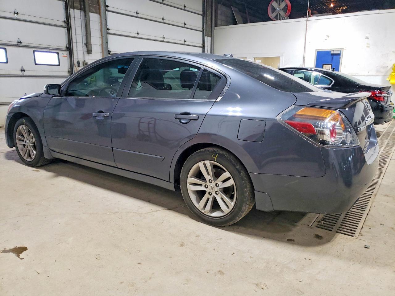 2012 NISSAN ALTIMA