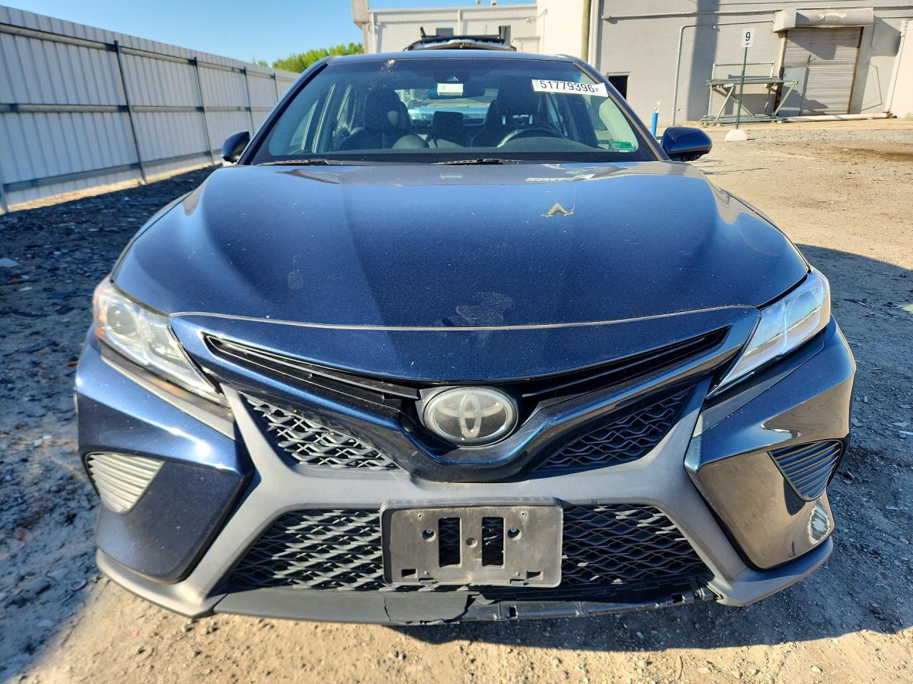 2018 TOYOTA CAMRY