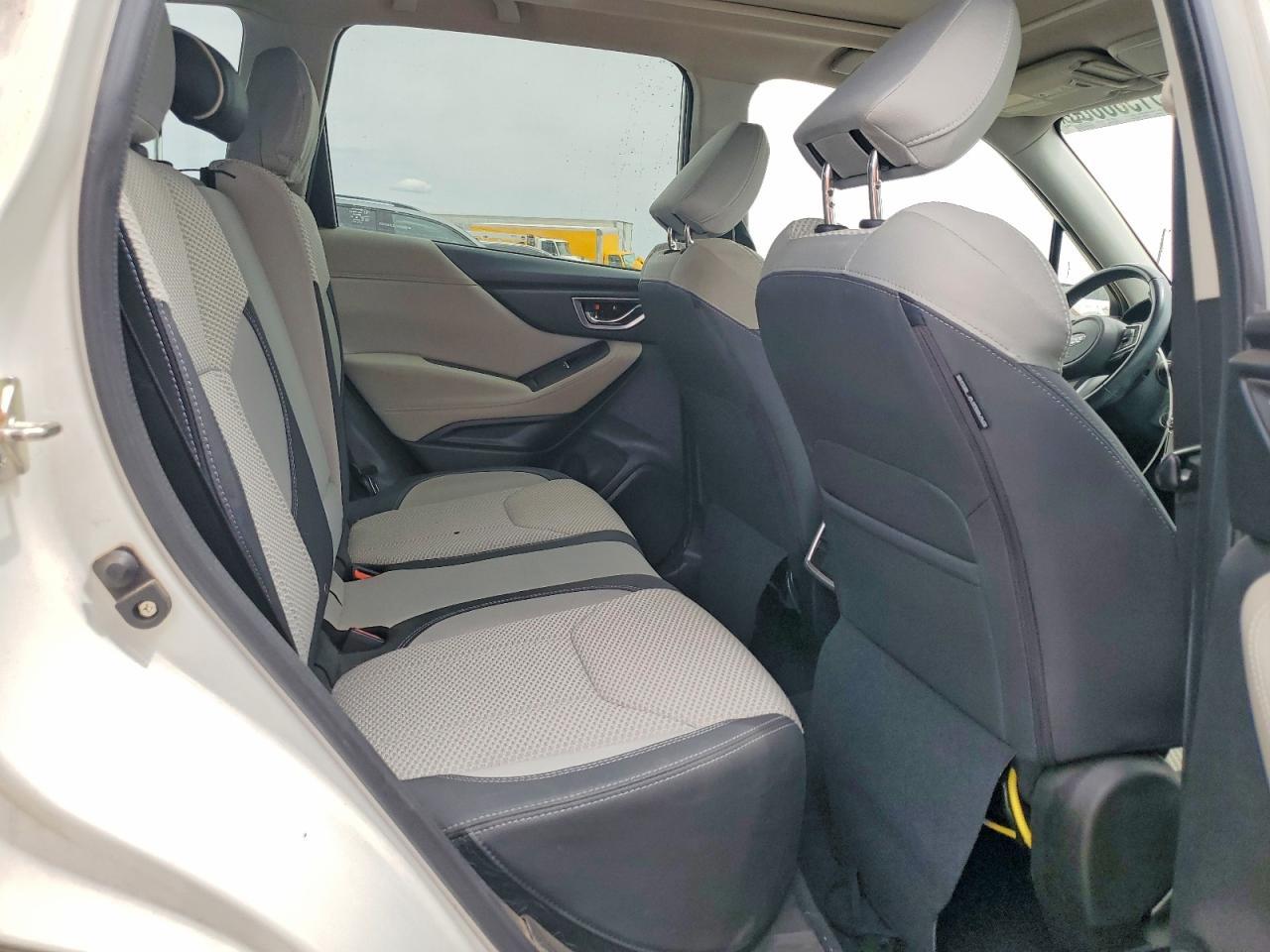 2020 SUBARU FORESTER
