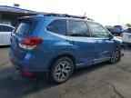 2022 SUBARU FORESTER