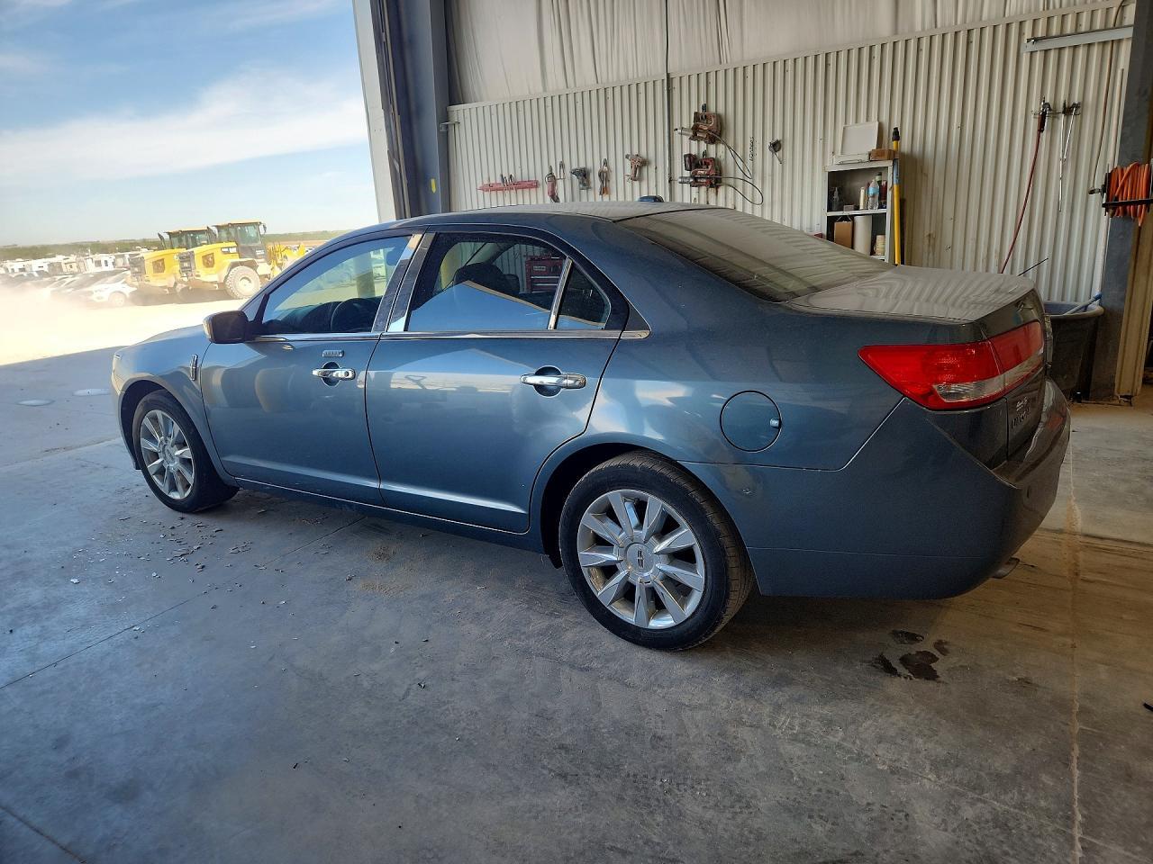 2011 LINCOLN MKZ