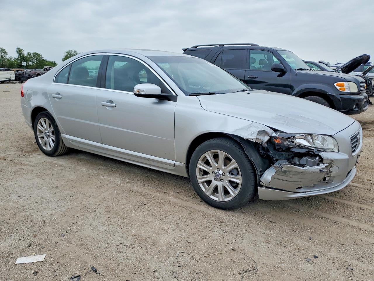 2009 VOLVO S80