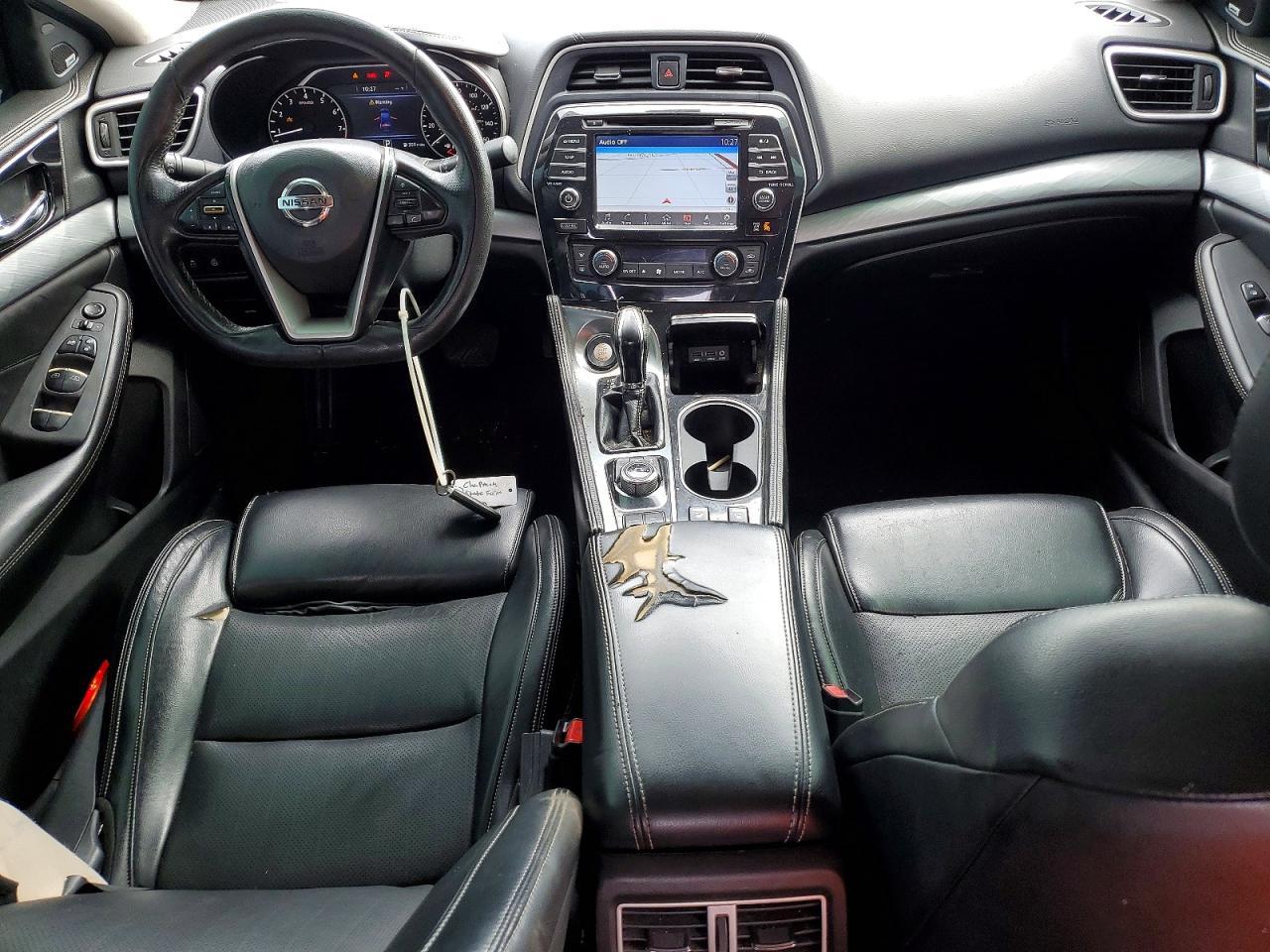 2017 NISSAN Maxima