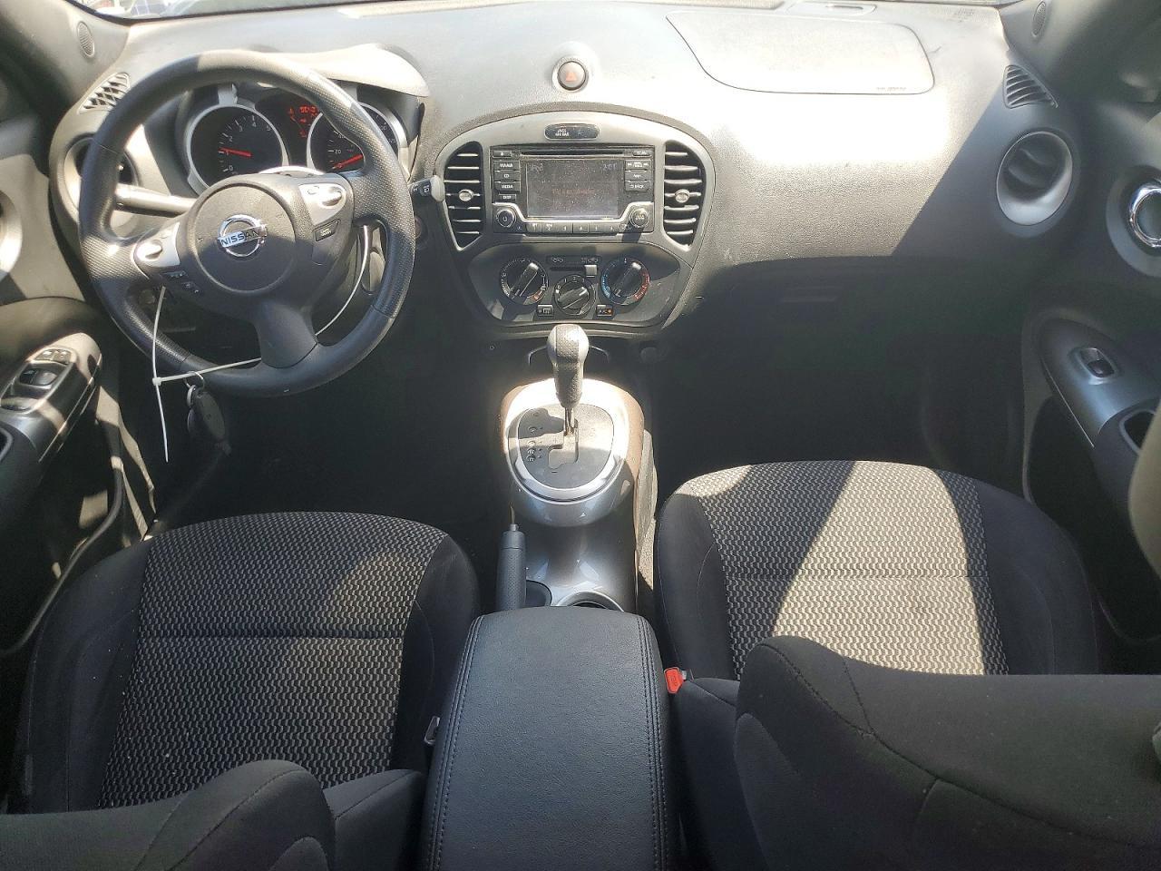 2015 NISSAN Juke