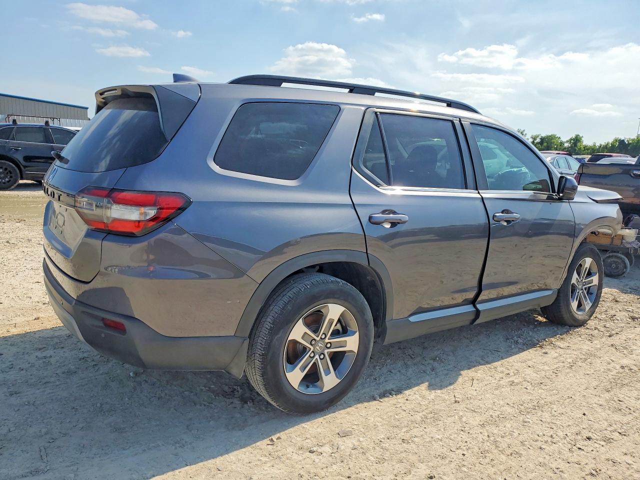 2024 HONDA PILOT
