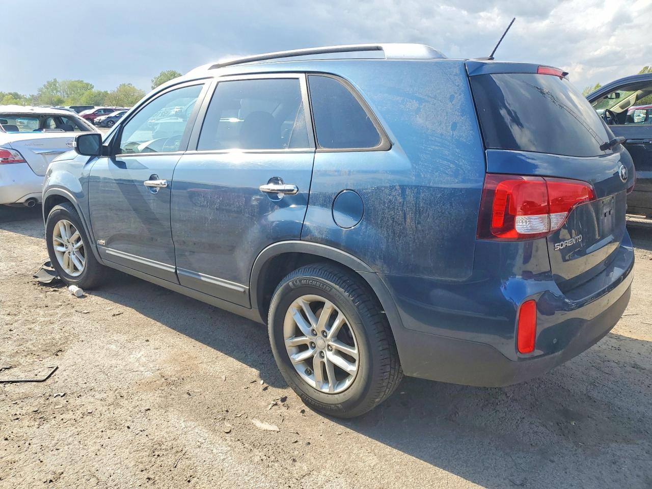 2015 KIA SORENTO