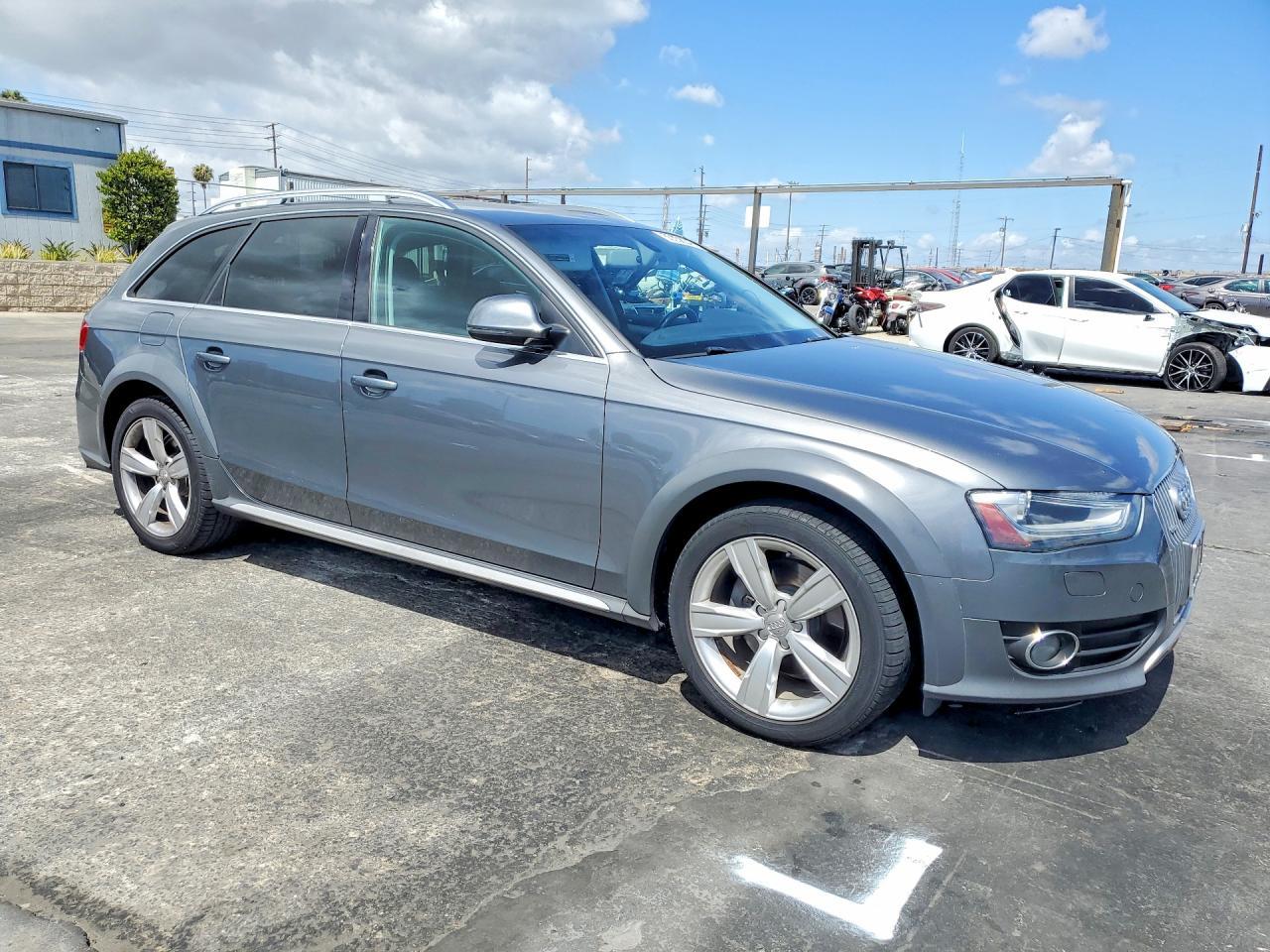 2016 AUDI A4 allroad