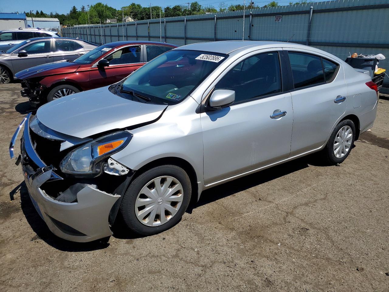 2016 NISSAN VERSA
